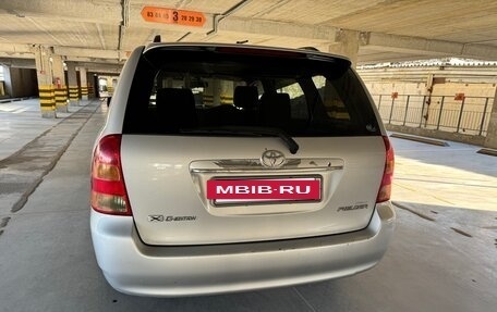 Toyota Corolla, 2003 год, 630 000 рублей, 4 фотография