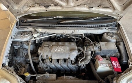 Toyota Corolla, 2003 год, 630 000 рублей, 16 фотография