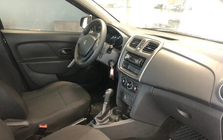 Renault Logan II, 2014 год, 600 000 рублей, 8 фотография