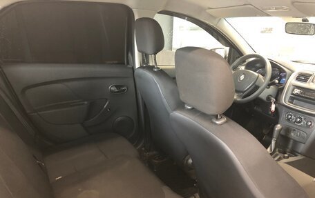 Renault Logan II, 2014 год, 600 000 рублей, 7 фотография