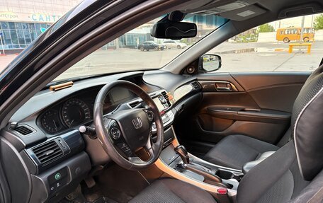 Honda Accord IX рестайлинг, 2013 год, 1 450 000 рублей, 7 фотография