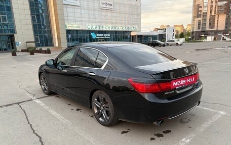 Honda Accord IX рестайлинг, 2013 год, 1 450 000 рублей, 5 фотография