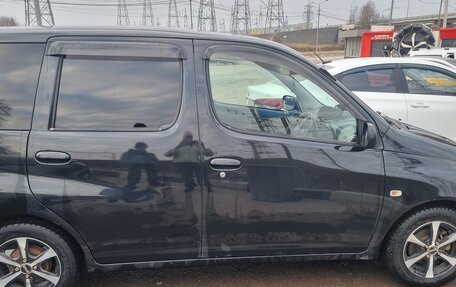 Toyota FunCargo, 2000 год, 420 000 рублей, 3 фотография