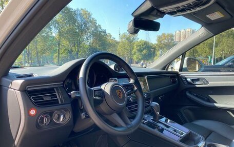Porsche Macan I рестайлинг, 2022 год, 3 500 002 рублей, 7 фотография