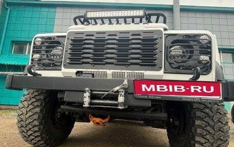 Land Rover Defender I, 2012 год, 4 000 000 рублей, 6 фотография