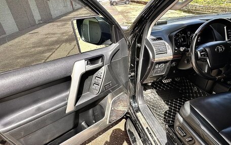Toyota Land Cruiser Prado 150 рестайлинг 2, 2020 год, 7 499 999 рублей, 14 фотография