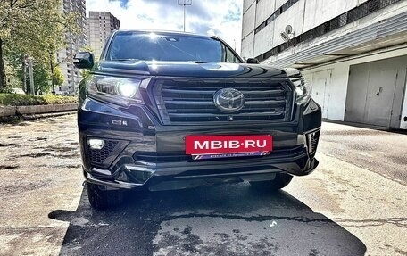 Toyota Land Cruiser Prado 150 рестайлинг 2, 2020 год, 7 499 999 рублей, 2 фотография