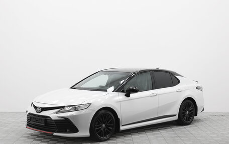 Toyota Camry, 2021 год, 3 690 000 рублей, 1 фотография