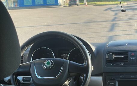Skoda Yeti I рестайлинг, 2012 год, 1 060 000 рублей, 24 фотография