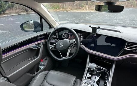 Volkswagen Touareg III, 2021 год, 4 300 002 рублей, 10 фотография
