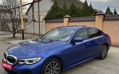 BMW 3 серия, 2020 год, 4 350 000 рублей, 3 фотография