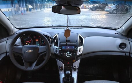 Chevrolet Cruze II, 2013 год, 850 000 рублей, 11 фотография