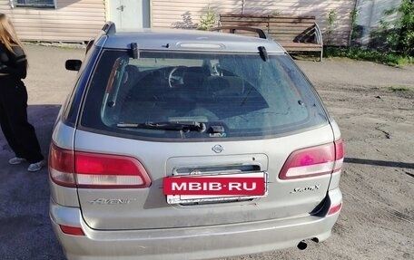 Nissan Avenir II, 2000 год, 300 000 рублей, 4 фотография