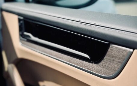 Porsche Cayenne III, 2025 год, 18 490 000 рублей, 19 фотография
