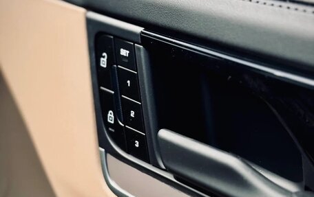 Porsche Cayenne III, 2025 год, 18 490 000 рублей, 20 фотография
