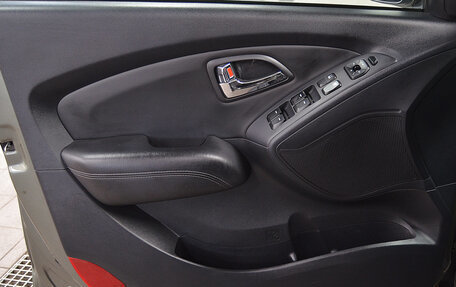 Hyundai ix35 I рестайлинг, 2011 год, 1 050 000 рублей, 8 фотография