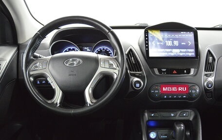 Hyundai ix35 I рестайлинг, 2011 год, 1 050 000 рублей, 10 фотография