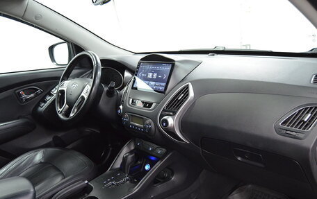 Hyundai ix35 I рестайлинг, 2011 год, 1 050 000 рублей, 23 фотография