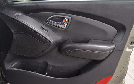 Hyundai ix35 I рестайлинг, 2011 год, 1 050 000 рублей, 22 фотография