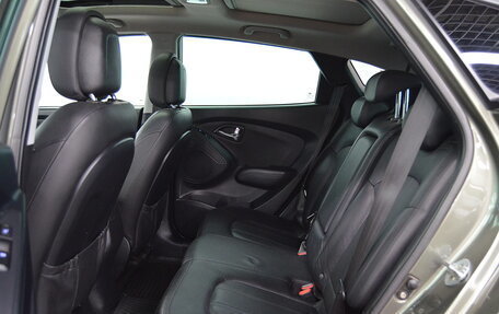 Hyundai ix35 I рестайлинг, 2011 год, 1 050 000 рублей, 16 фотография