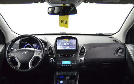 Hyundai ix35 I рестайлинг, 2011 год, 1 050 000 рублей, 17 фотография