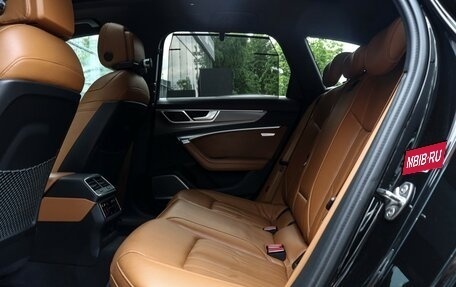 Audi RS 6, 2020 год, 12 500 000 рублей, 10 фотография