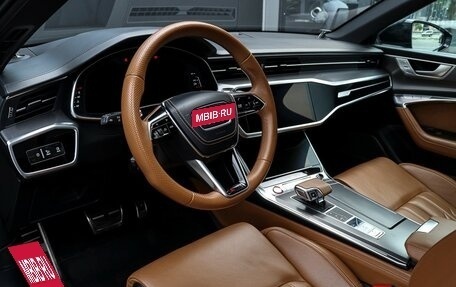 Audi RS 6, 2020 год, 12 500 000 рублей, 13 фотография