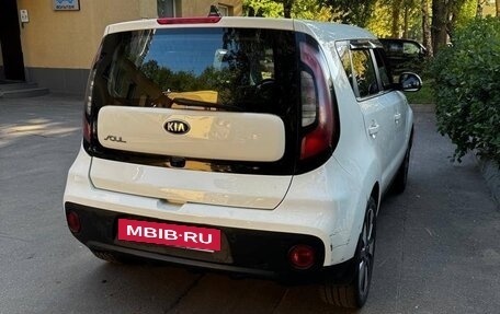 KIA Soul II рестайлинг, 2018 год, 1 400 000 рублей, 2 фотография