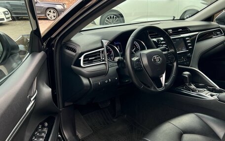 Toyota Camry, 2019 год, 2 840 000 рублей, 10 фотография