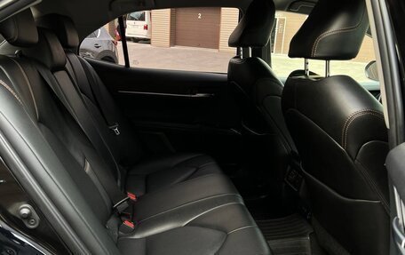 Toyota Camry, 2019 год, 2 840 000 рублей, 19 фотография
