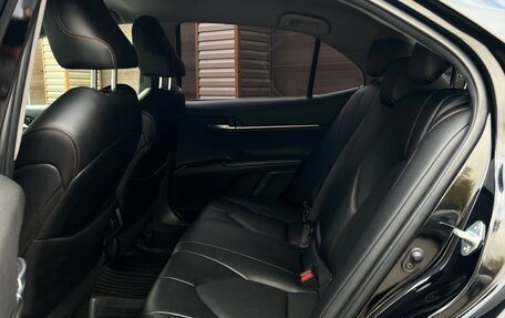Toyota Camry, 2019 год, 2 840 000 рублей, 21 фотография
