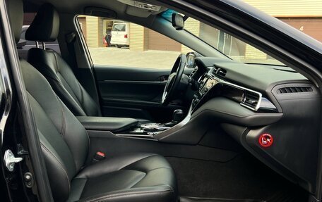 Toyota Camry, 2019 год, 2 840 000 рублей, 16 фотография