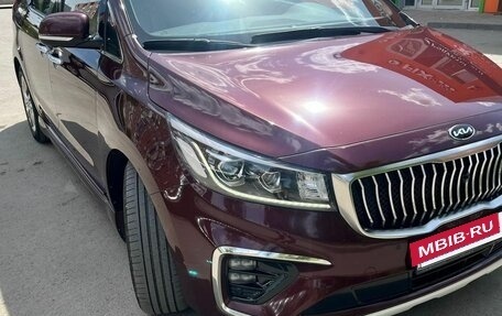 KIA Carnival III, 2019 год, 3 300 000 рублей, 4 фотография