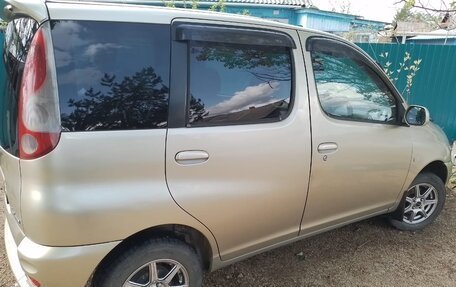 Toyota FunCargo, 2001 год, 420 000 рублей, 3 фотография