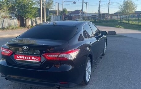 Toyota Camry, 2018 год, 2 650 000 рублей, 5 фотография