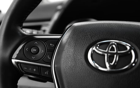 Toyota Camry, 2021 год, 3 690 000 рублей, 9 фотография