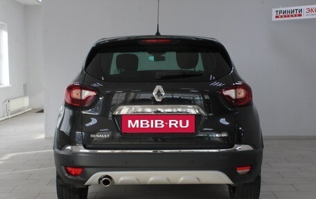 Renault Kaptur I рестайлинг, 2017 год, 1 579 900 рублей, 5 фотография