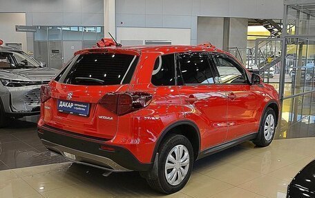 Suzuki Vitara II рестайлинг, 2019 год, 1 990 000 рублей, 4 фотография