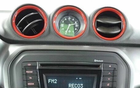 Suzuki Vitara II рестайлинг, 2019 год, 1 990 000 рублей, 13 фотография