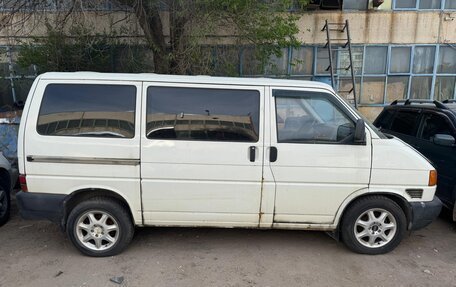 Volkswagen Transporter T4, 1999 год, 215 000 рублей, 2 фотография