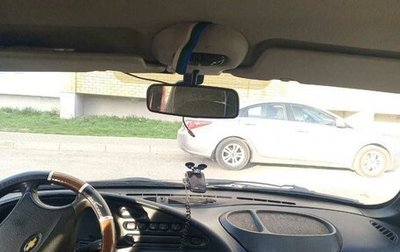Chevrolet Niva I рестайлинг, 2004 год, 350 000 рублей, 1 фотография