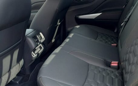 Nissan Navara (Frontier), 2024 год, 4 840 000 рублей, 6 фотография
