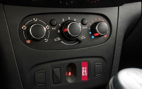 Renault Sandero II рестайлинг, 2021 год, 1 349 000 рублей, 20 фотография