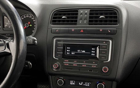 Volkswagen Polo VI (EU Market), 2017 год, 729 000 рублей, 17 фотография