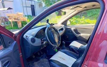 Renault Logan I, 2010 год, 300 000 рублей, 6 фотография