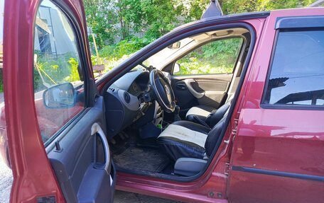 Renault Logan I, 2010 год, 300 000 рублей, 7 фотография
