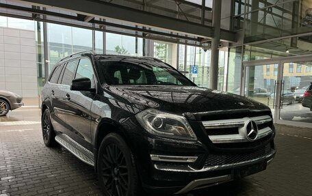 Mercedes-Benz GL-Класс, 2015 год, 3 790 000 рублей, 3 фотография