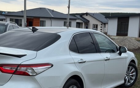 Toyota Camry, 2018 год, 2 850 000 рублей, 12 фотография