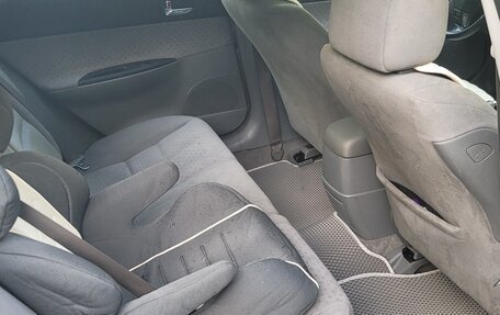 Mazda 6, 2004 год, 650 000 рублей, 9 фотография