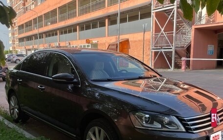 Volkswagen Passat B7, 2013 год, 1 550 000 рублей, 2 фотография